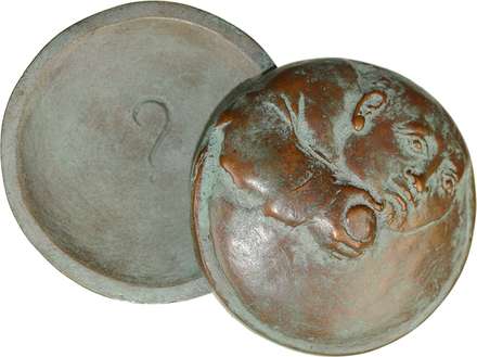 2006. Lifting the lid | Laurens Schulman BV. Theo van de Vathorst. Zeldzame bronzen doos-penning
